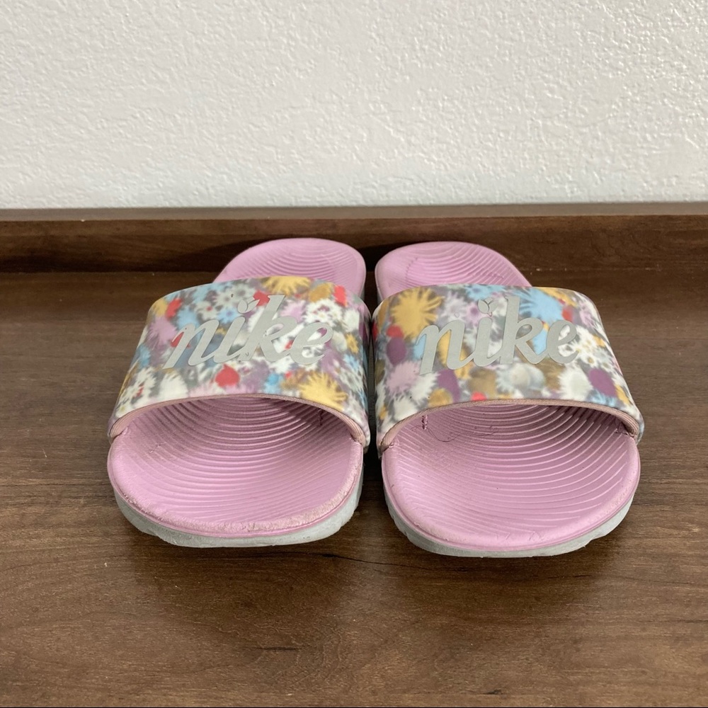 Nike pink girls blossom floral slides sandals girls 2 - Picture 2 of 8